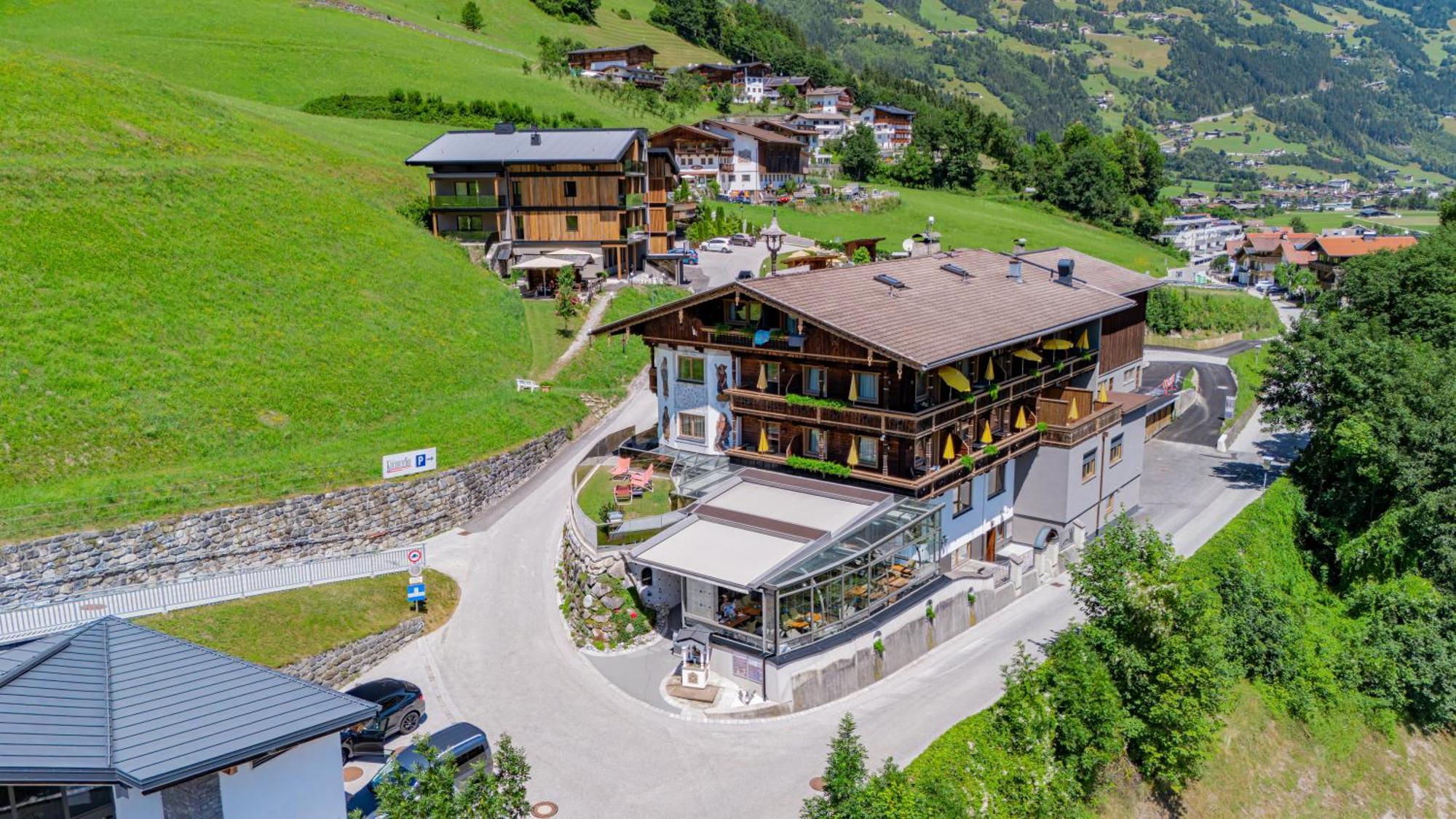 8 Resorts Near Rosenalmbahn 1 That Deliver in the Zillertal